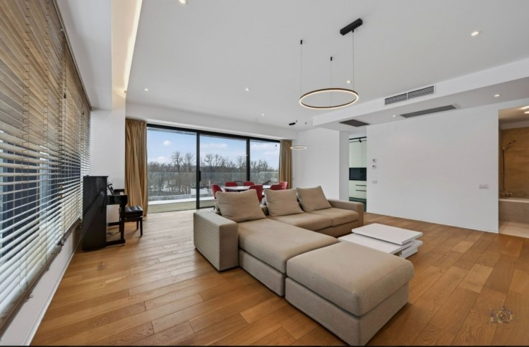 Apartament generos de inchiriat 2 camere transformat din 3 zona Floreasca, Bucuresti