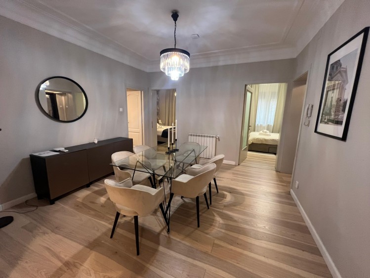 Apartament in vila de inchiriat 4 camere zona Kiseleff, Bucuresti