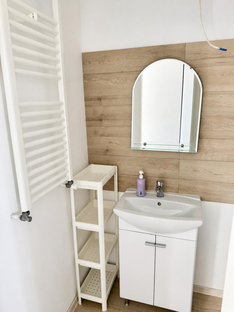 Apartament luminos de inchiriat 2 camere plus birou si 2 terase zona Pipera - OMW, Bucuresti