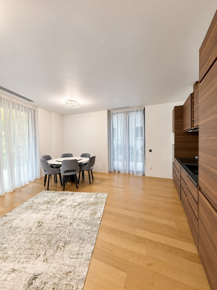Apartament luminos si spatios de inchiriat 2 camere, zona Floreasca, Bucuresti 101 mp