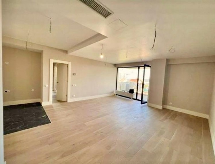 Apartament nou cu 4 camere in complex cu piscina-Pipera-Padurea Baneasa