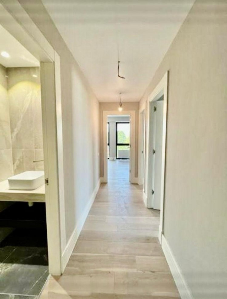 Apartament nou cu 4 camere in complex cu piscina-Pipera-Padurea Baneasa