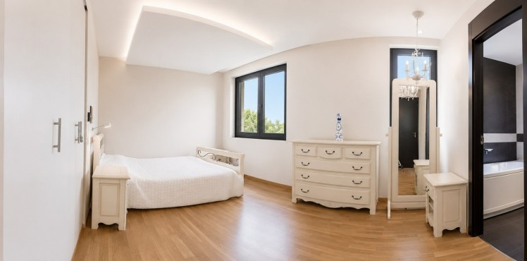 Apartament premium cu gradina privata 180 mp utili piscina zona Padurea Baneasa, Bucuresti