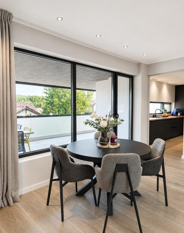 Apartament premium de vanzare 4 camere zona Pipera - Iancu Nicolae, in apropierea padurii Baneasa, Bucuresti