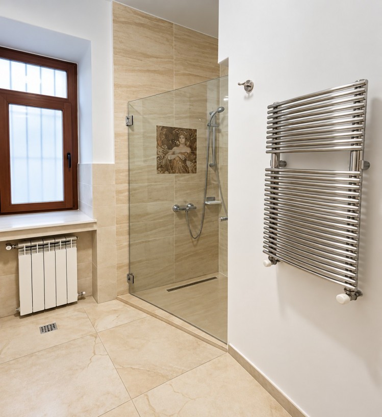 Apartament pretabil activitati comerciale disponibile spre inchiriat zona Ateneul Roman