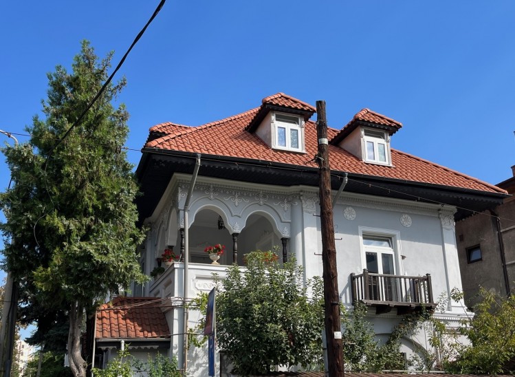Apartament special in vila 11 camere zona Aviatorilor, Bucuresti