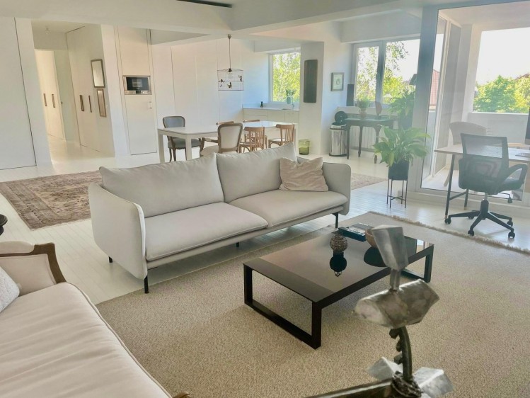 Beautiful apartment 3/4 rooms for sale Pipera - Baneasa Forest 140 sqm