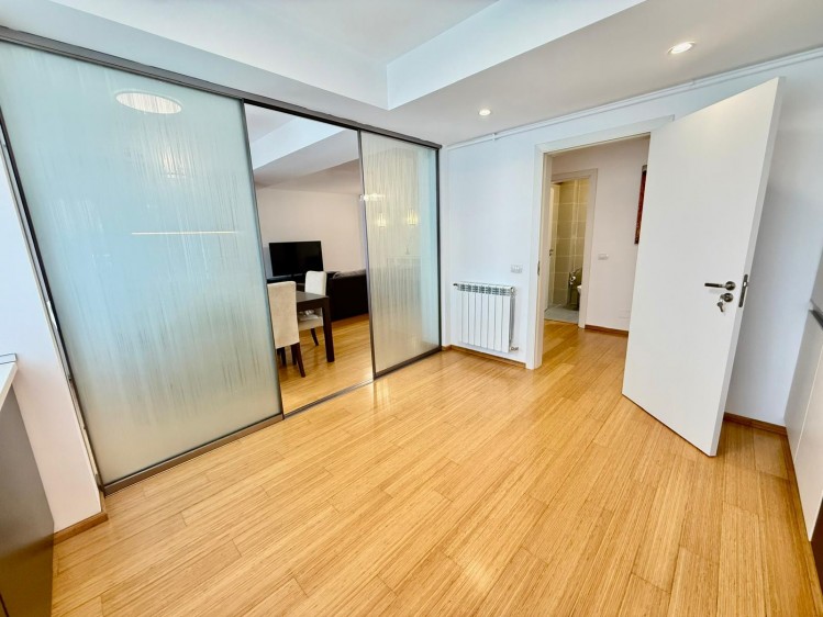 Apartament superb de inchiriat 4 camere zona Pipera, Bucuresti