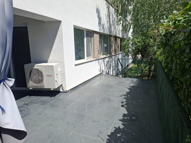 Apartament superb de inchiriat 4 camere zona Pipera, Bucuresti