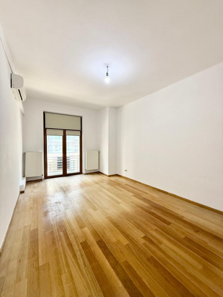 Apartament superb in inima capitalei, zona Calea Victoriei - Radisson, 151 mp