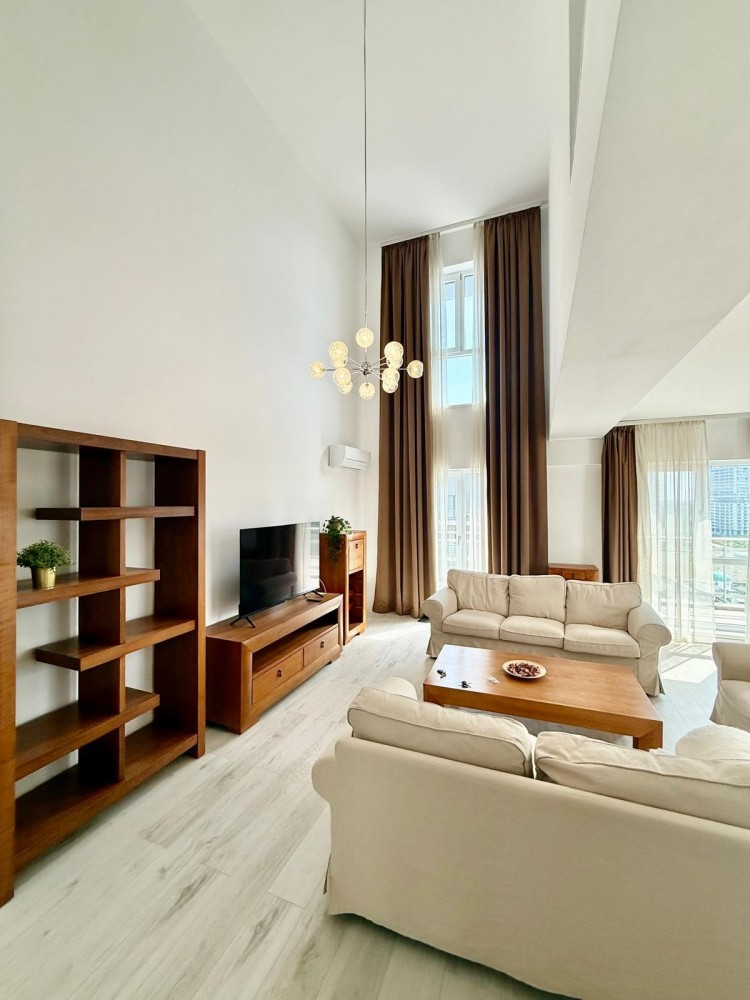 Apartament tip duplex de inchiriat 3 camere zona Aviatiei - Pipera, Bucuresti