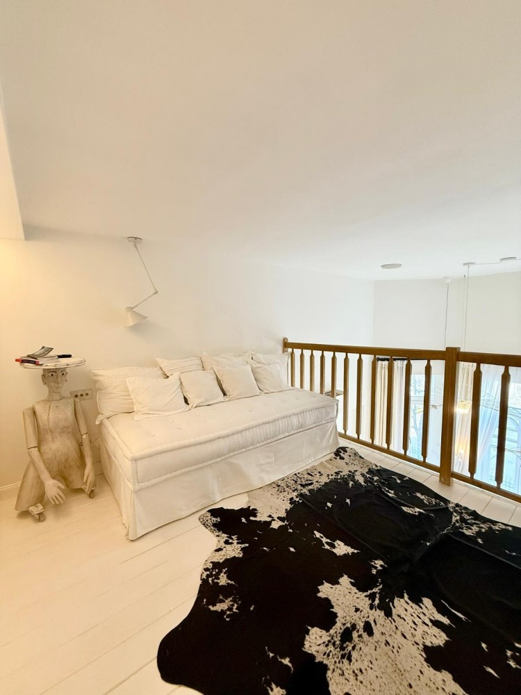 Beautiful apartments for sale in villa, Romanian Athenaeum area, Bucharest