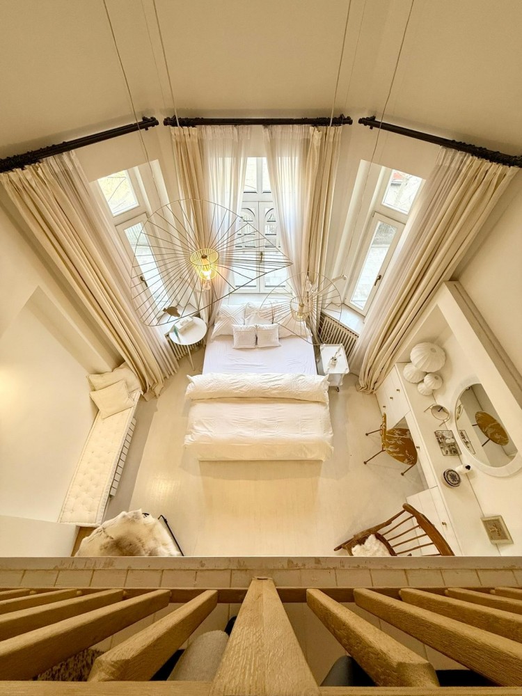 Beautiful apartments for sale in villa, Romanian Athenaeum area, Bucharest