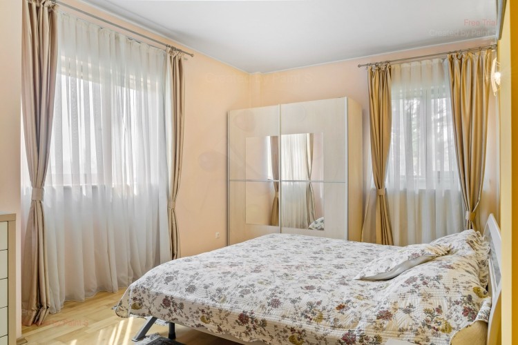 House for sale 7 rooms generous courtyard Corbenaca, Ilfov county 726 sqm