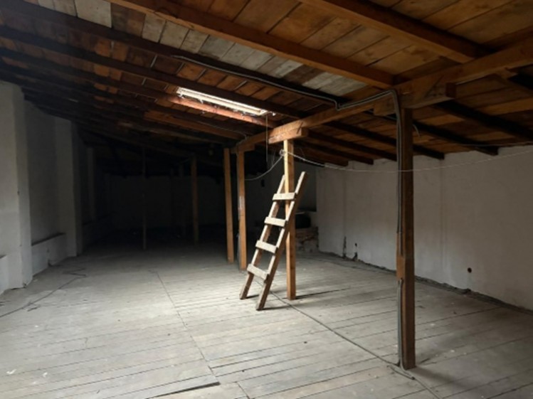 Casa de vanzare la rosu 8 camere zona Dacia - Eminescu, Bucuresti 420 mp