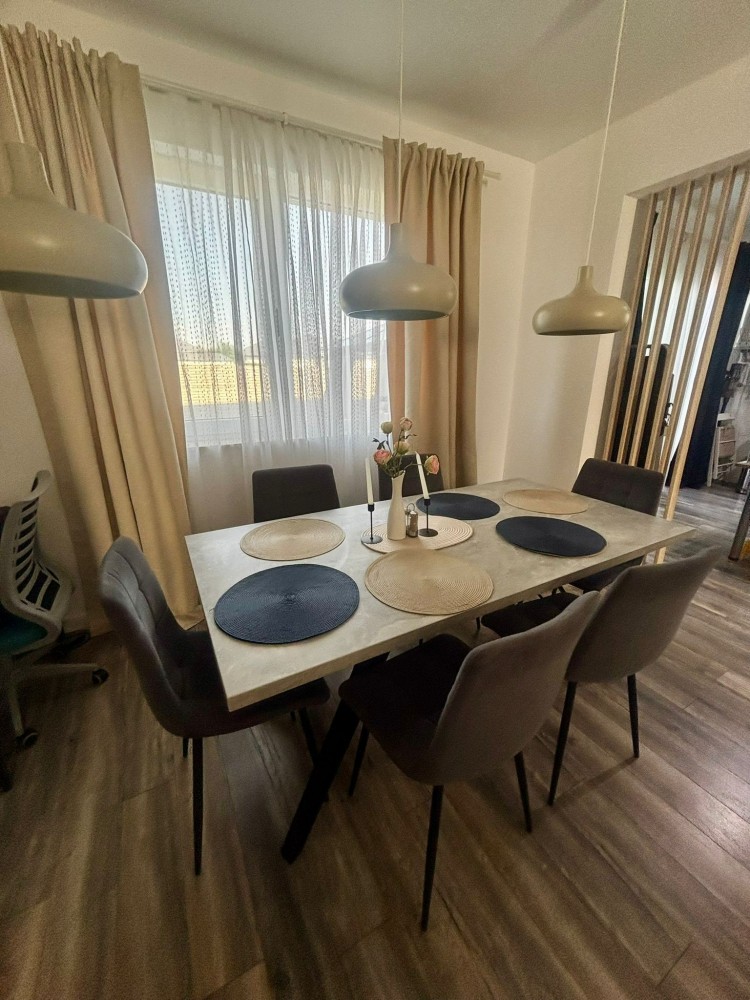 Casa noua de vanzare complet mobilata si utilata 4 camere Corbeanca, judetul Ilfov