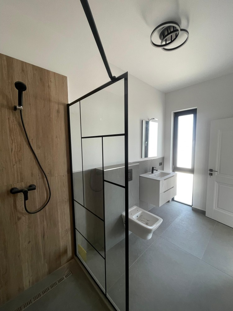Single-story Mediterranean-style house with 4 rooms in the Corbeanca area, Ilfov County