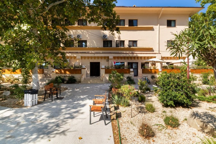 Hotel complex for sale in the seaside resort of Mamaia, Constanța County