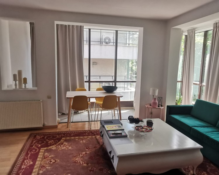 Duplex de inchiriat 5 camere zona Herastrau, Bucuresti 190 mp