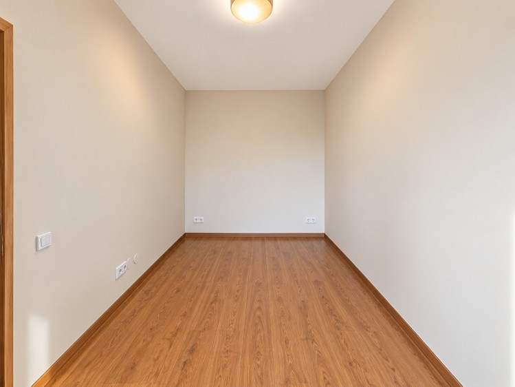 Bright 4-room duplex in Iancu Nicolae area, near the forest and International Schools, Bucharest