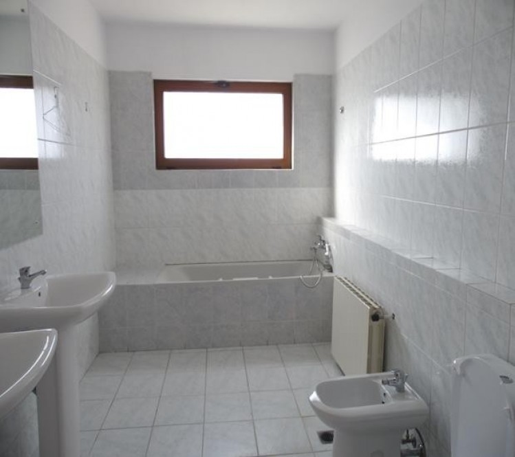 Birouri de inchiriat zona Bulevardul Aviatorilor - Piata Charles de Gaulle, Bucuresti 473 mp