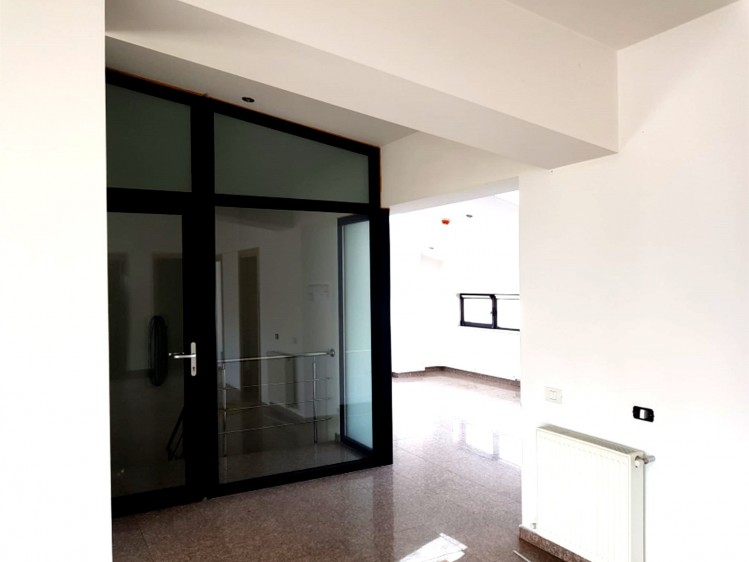 Imobil birouri de vanzare zona Calea Dorobanti, Bucuresti 981 mp