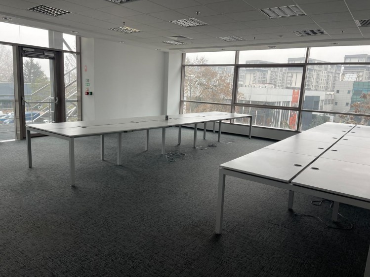 Office building for sale Pipera subway area, Bucarest