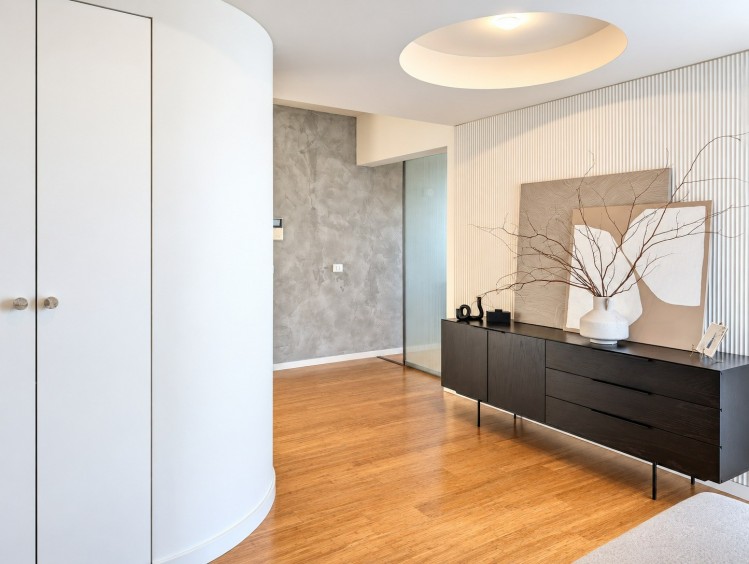 Penthouse cu 3 camere de inchiriat zona Iancu Nicolae, cu terase panoramice, Bucuresti