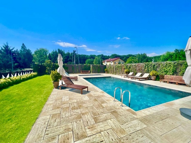 4 room rooftop penthouse for sale - Pipera, Bucharest