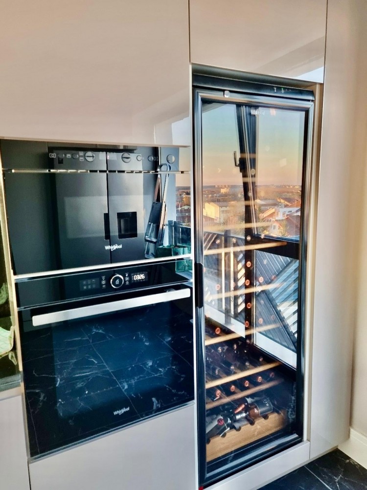 4 room rooftop penthouse for sale - Pipera, Bucharest