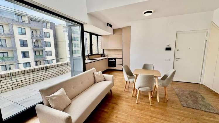 Penthouse de vanzare 4 camere pe malul lacului Pipera, Bucuresti