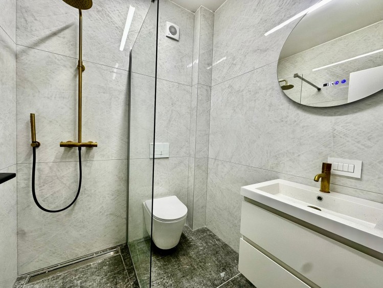 Penthouse de vanzare 5 camere cu rooftop de 200 mp zona Aviatiei - Pipera, Bucuresti