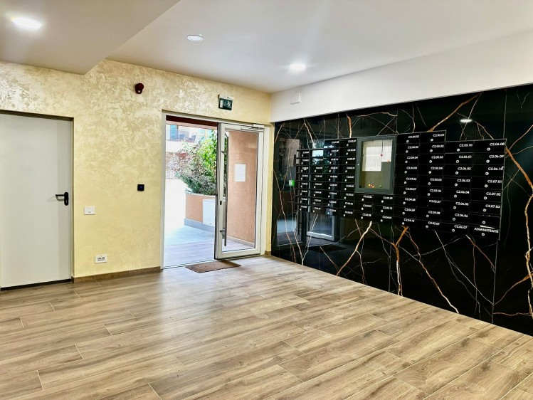 Penthouse de vanzare 5 camere cu rooftop de 200 mp zona Aviatiei - Pipera, Bucuresti