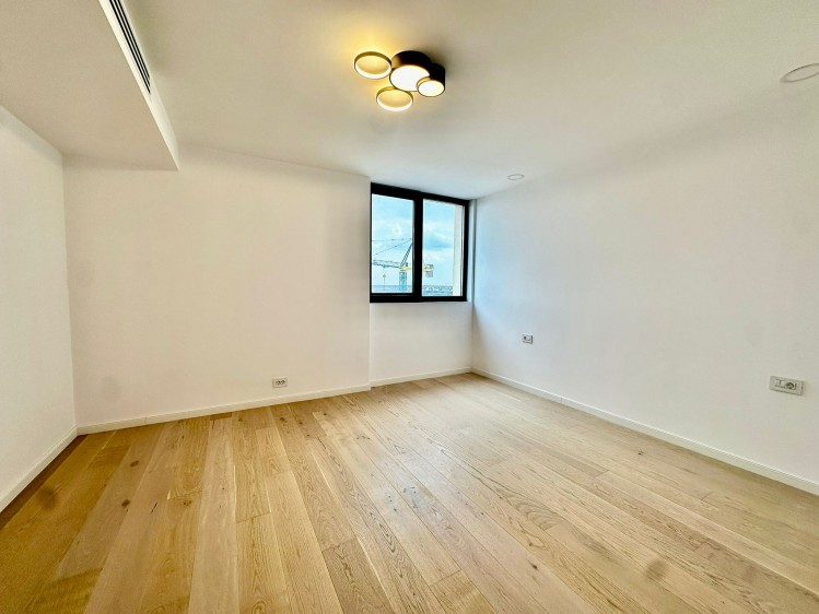 Penthouse de vanzare 5 camere cu rooftop de 200 mp zona Aviatiei - Pipera, Bucuresti