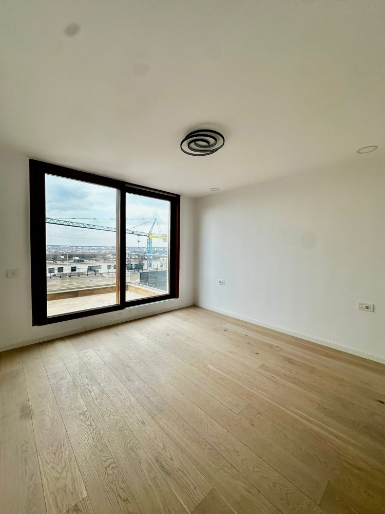Penthouse de vanzare 5 camere cu rooftop de 200 mp zona Aviatiei - Pipera, Bucuresti