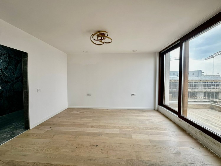 Penthouse de vanzare 5 camere cu rooftop de 200 mp zona Aviatiei - Pipera, Bucuresti