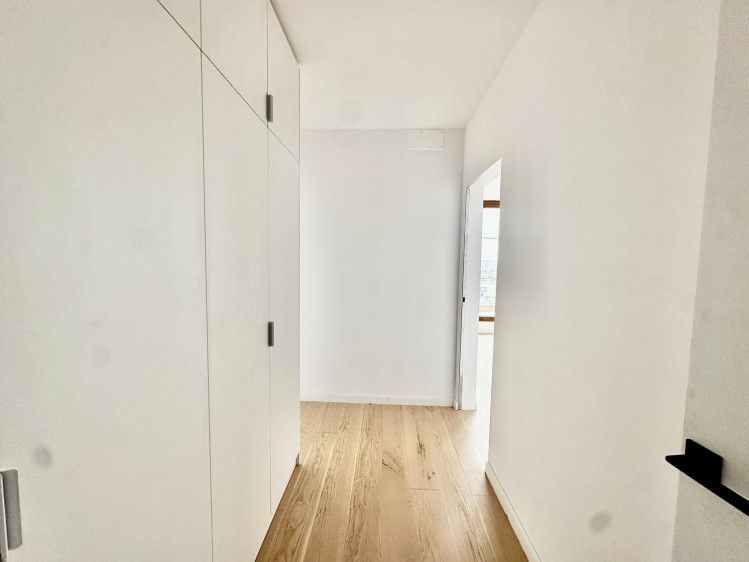 Penthouse de vanzare 5 camere cu rooftop de 200 mp zona Aviatiei - Pipera, Bucuresti