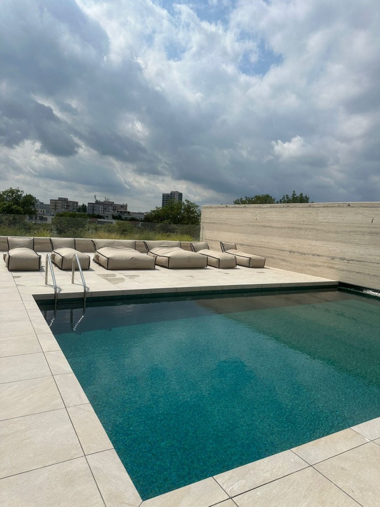 Penthouse exclusivist cu piscina de inchiriat 4 camere zona Kiseleff, Bucuresti