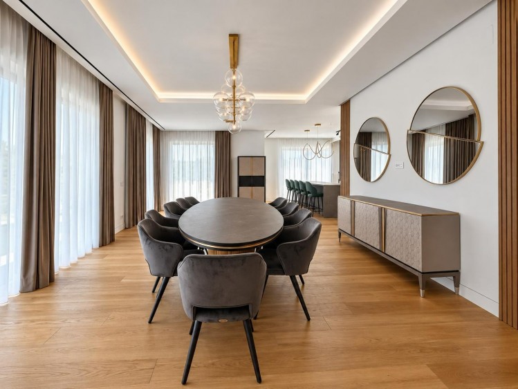 Exquisite penthouse for rent Jandarmeriei area, 213 sqm + 165 sqm terrace, 3 parking plots, Bucharest