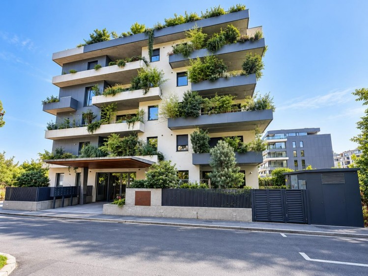 Exquisite penthouse for rent Jandarmeriei area, 213 sqm + 165 sqm terrace, 3 parking plots, Bucharest
