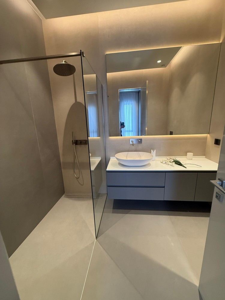 Penthouse spectaculos de vanzare 5 camere Baneasa Residence, Bucuresti