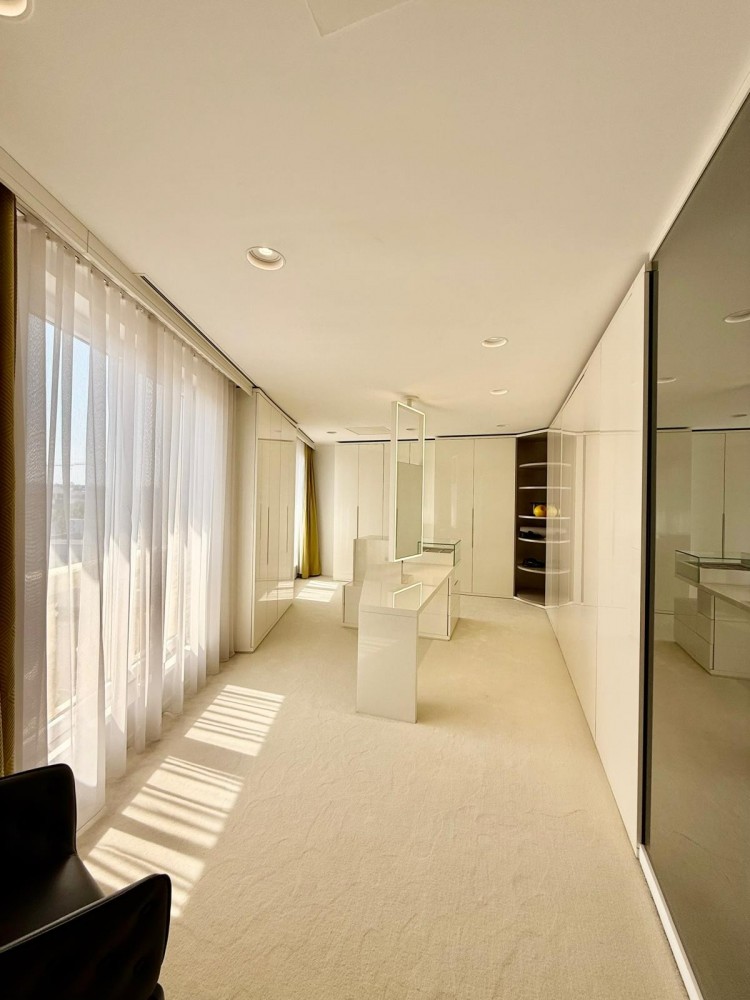 Penthouse for sale duplex type 3 rooms Nordului road - Herastrau, Bucharest 468 sqm