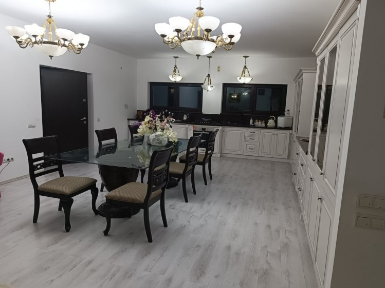 Proprietate de inchiriat pretabila rezidential, scoala, activitati comerciale, zona Otopeni - Fermei, judetul Ilfov