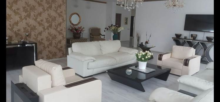 Proprietate de inchiriat pretabila rezidential, scoala, activitati comerciale, zona Otopeni - Fermei, judetul Ilfov