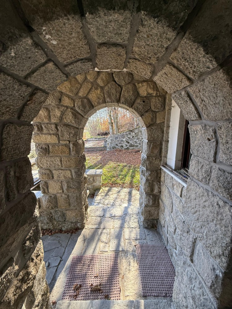 Legendary property for sale - Mociornita Palace - Predeal, Brasov county
