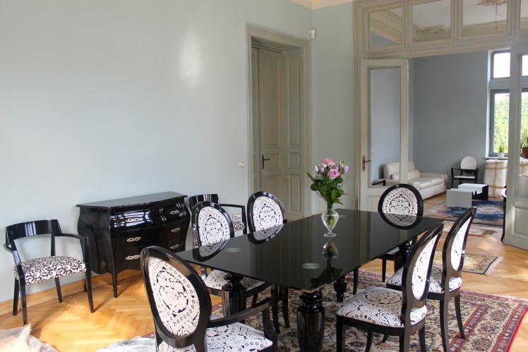 Representative property for sale Armeneasca area, Bucharest