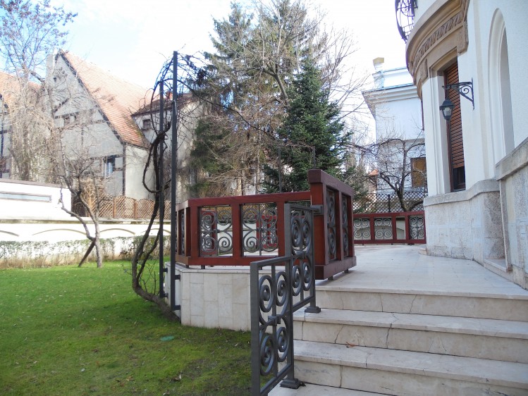 Unique and representative property for rent in Dorobanti - Capitale area, 650 sqm