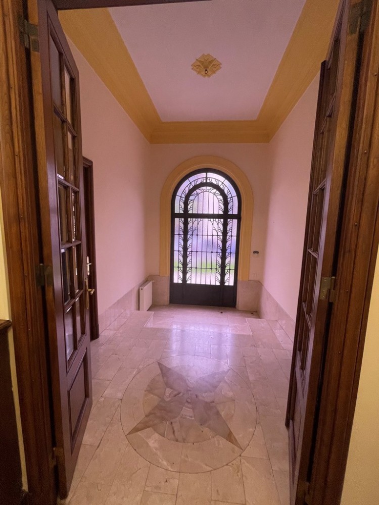 Unique and representative property for rent in Dorobanti - Capitale area, 650 sqm