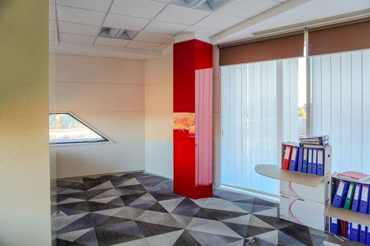 Spatii birouri de inchiriat cu terasa speciala de 100 mp zona Piata Charles de Gaulle, Bucuresti