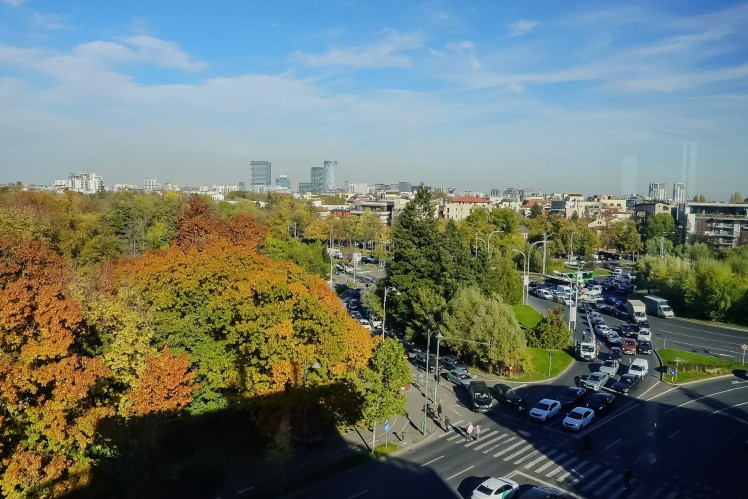 Spatii birouri de inchiriat cu terasa speciala de 100 mp zona Piata Charles de Gaulle, Bucuresti